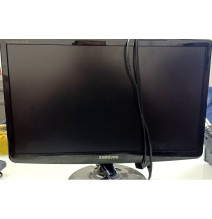 LCD monitor SAMSUNG 22"