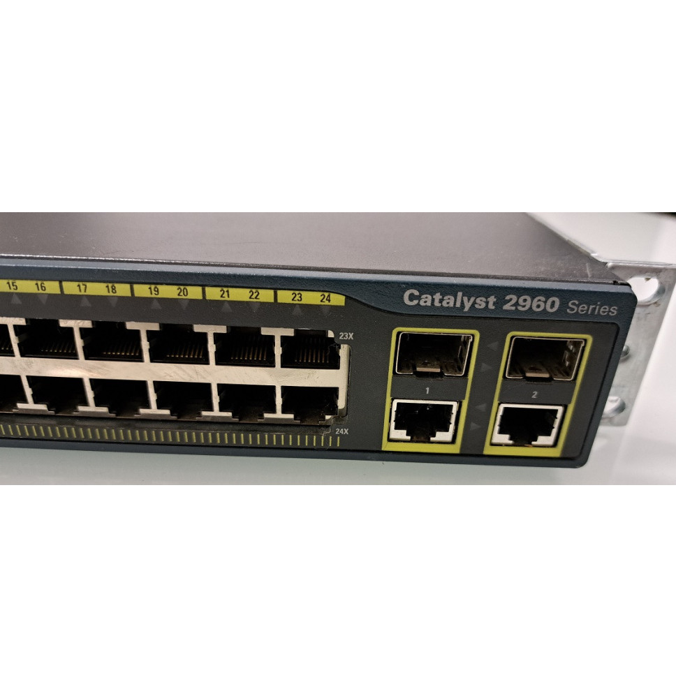 CISCO switch WS-C2960-24TC-L